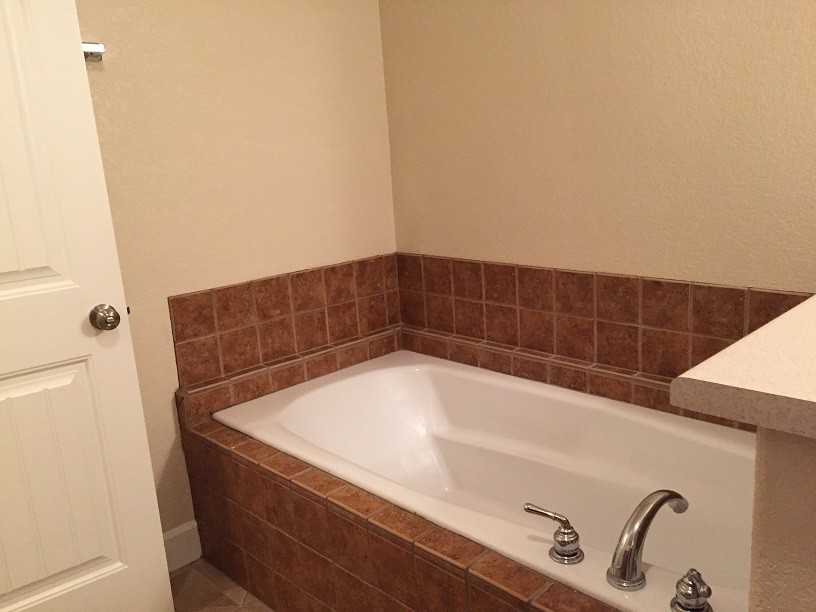 170 Fox Hills Dr #1 - Photo 2 of 9