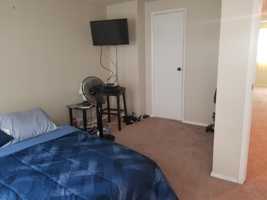 featured image of 5824 Whitfield Ct #1