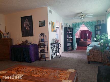 4202 4202 E DARREL RD B3 - Photo 2 of 15