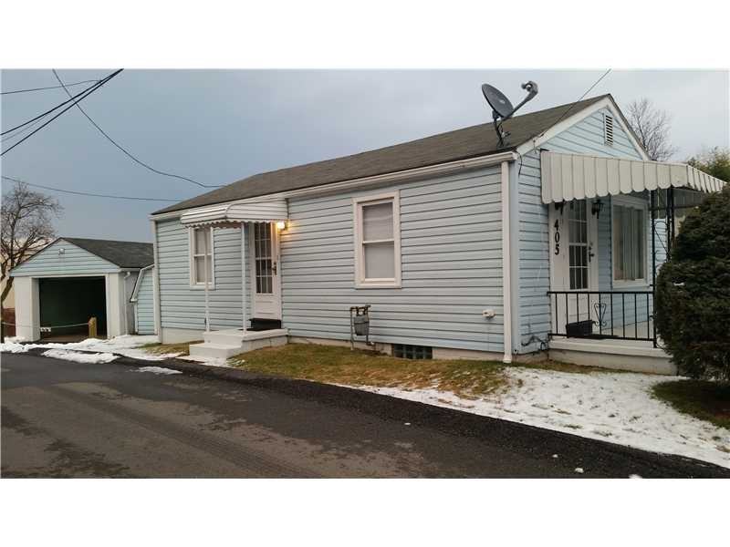 405 Curtis St - Photo 2 of 3