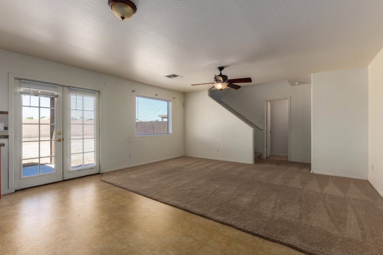 7247 S Sunrise Way - Photo 3 of 13