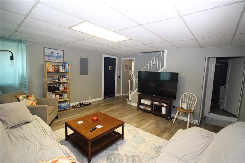 231 Ulysses St Unit 1 - Photo 3 of 16