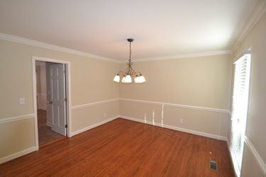 5412 Winsland Ln - Photo 3 of 18