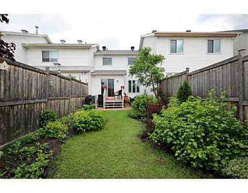 223 Kincardine Drive - Photo 3 of 19