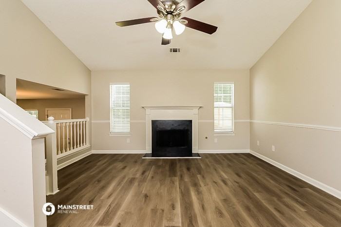 43 Bridlewood Ct - Photo 2 of 17