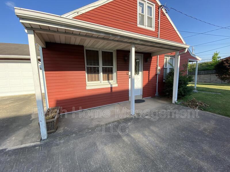 3235 Lincoln Hwy E - Photo 2 of 34