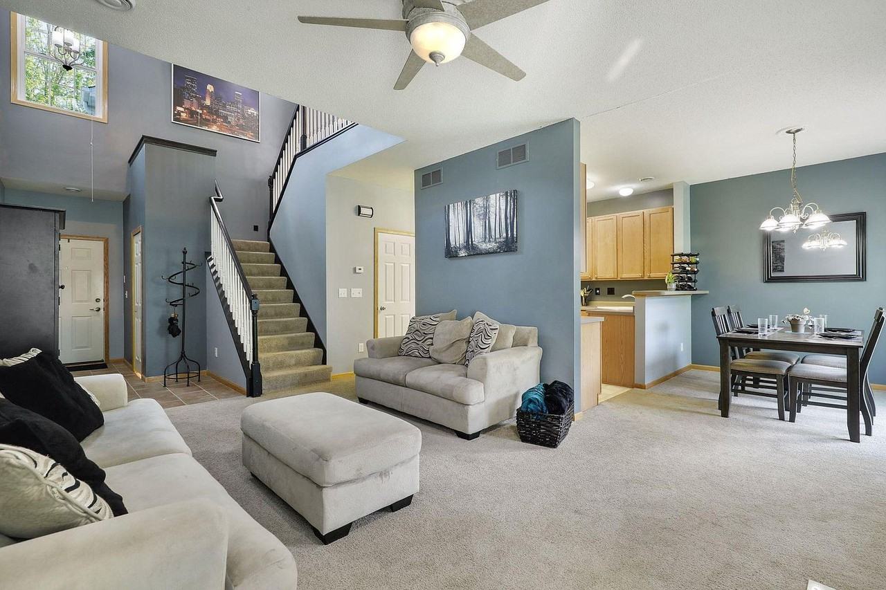 15351 Floret Way - Photo 6 of 20