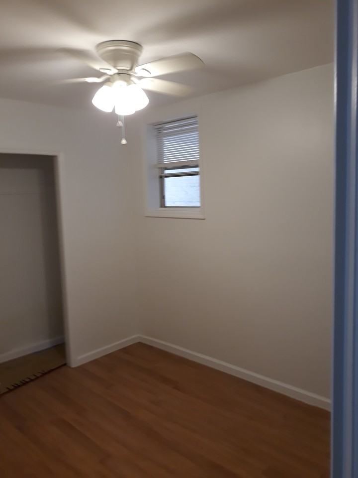 1433 66th St #1stFL - Photo 3 of 10