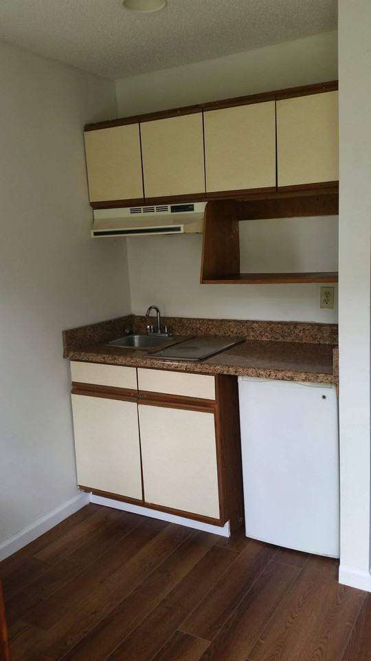 407 Old Dillsboro Rd #5 - Photo 6 of 11
