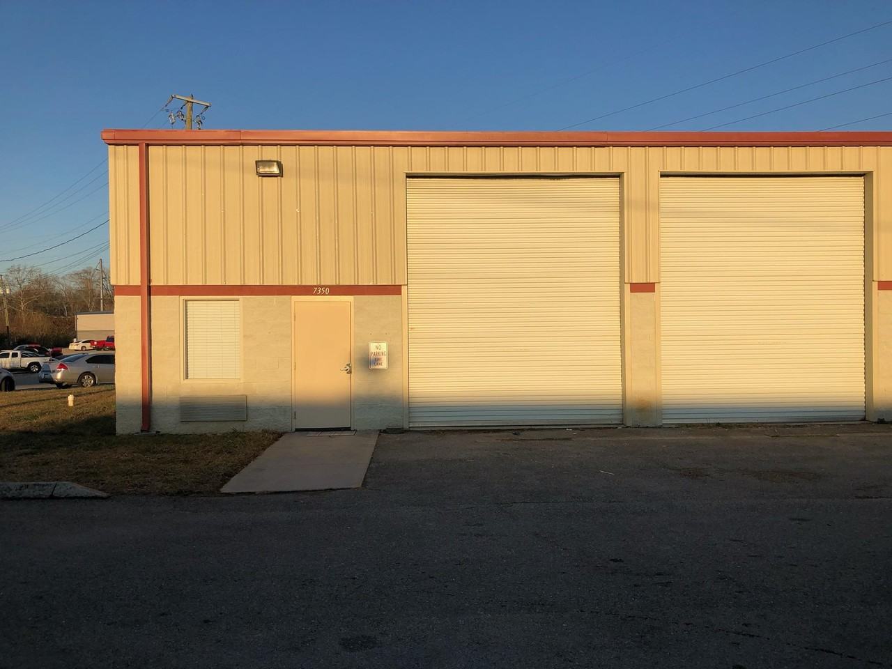 7350 Morton View Ln - Photo 3 of 20