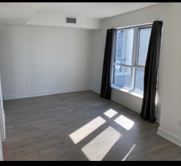 7 Mabelle Avenue #308A