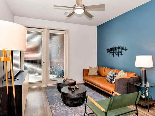 5151 N 95th Ave - Photo 4 of 26