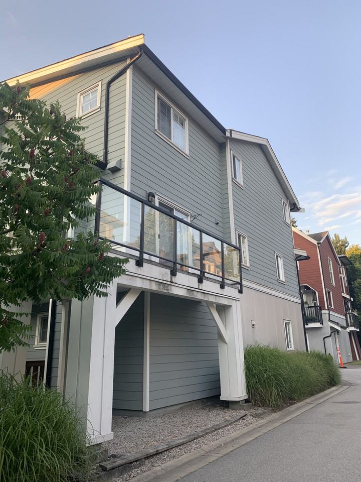 12251 No 2 Rd - Photo 2 of 20