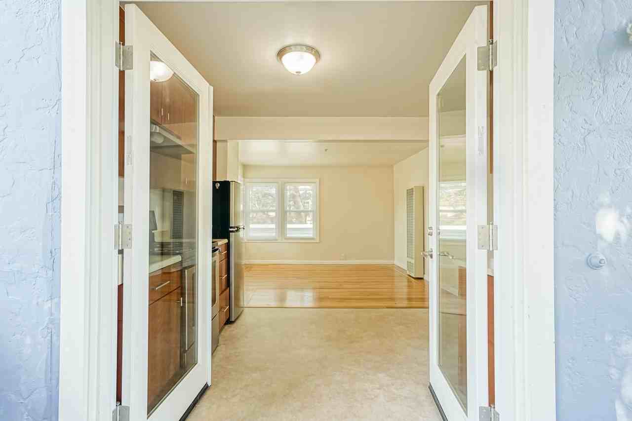 121 Lincoln St Apt C #121C - Photo 3 of 11