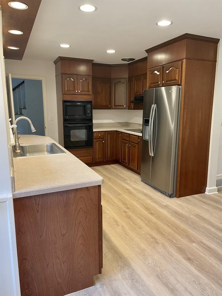 920 Redding Rd #1 - Photo 5 of 13