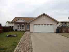 featured image of 8800 98 Ave #8800