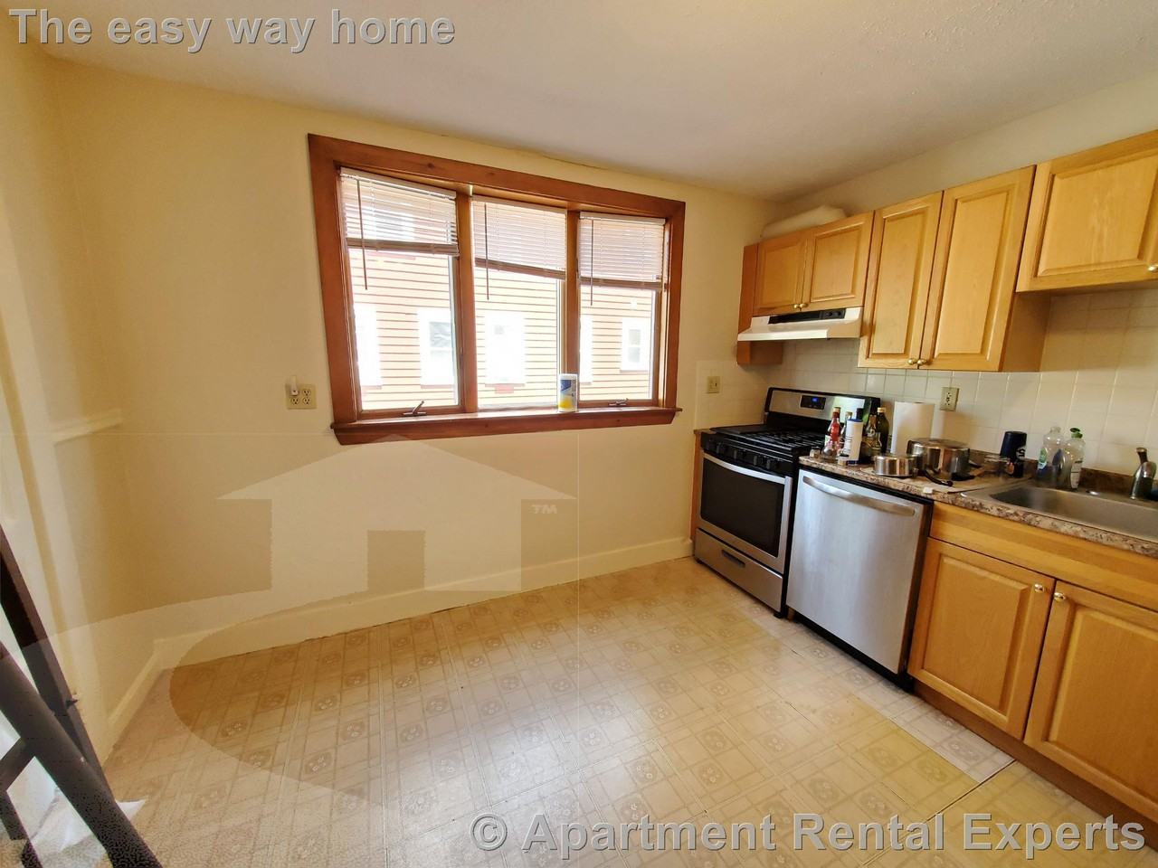 23 Thorndike St - Photo 2 of 18