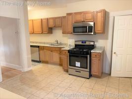 featured image of 90 Norfolk St #6