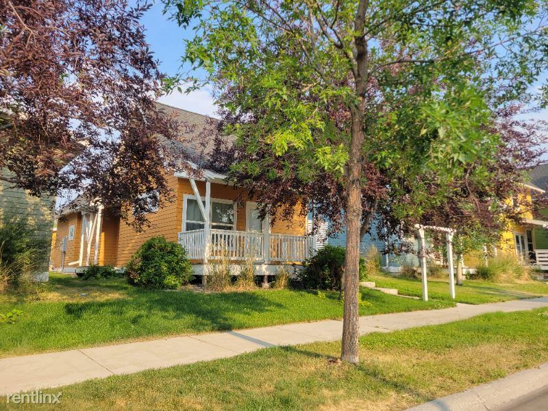 324 Kimball Ave - Photo 2 of 20