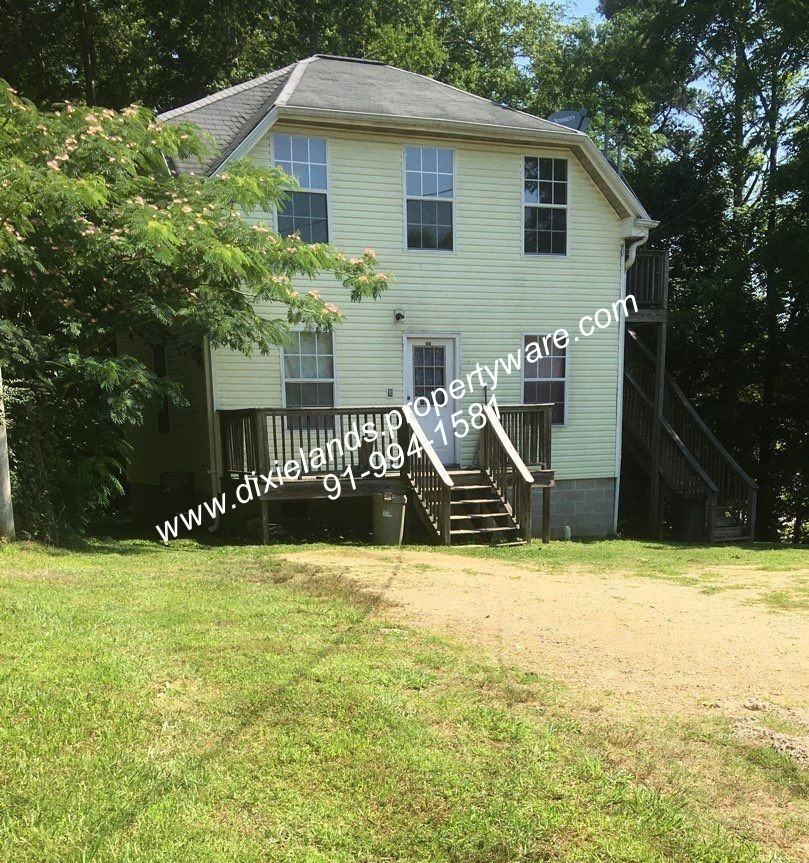 203 Webb Ave - Photo 2 of 3