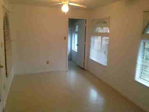 19685 Meredith Dr - Photo 2 of 10