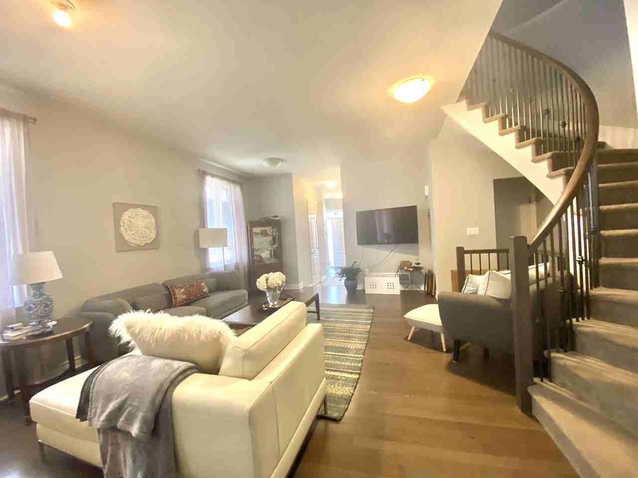 27 Merrill St - Photo 2 of 12