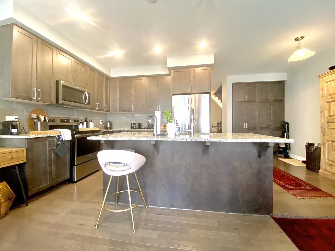 27 Merrill St - Photo 3 of 12