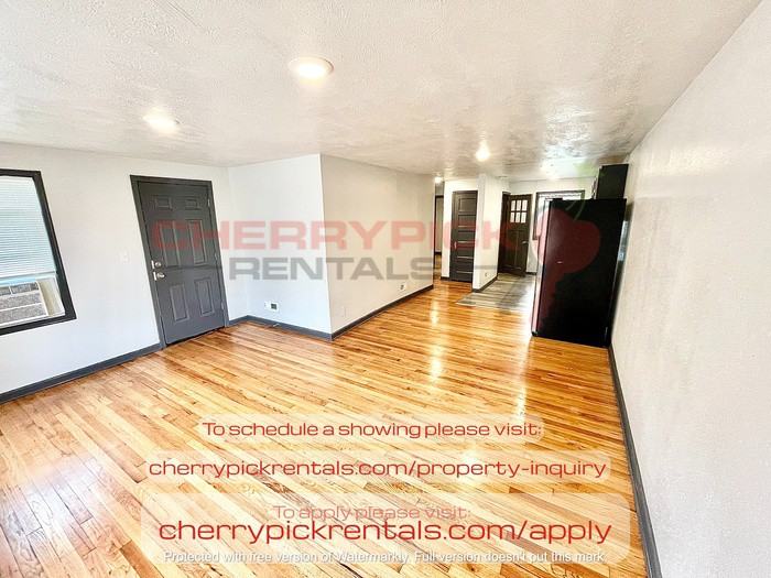 3175 Ames Ave - Photo 2 of 10