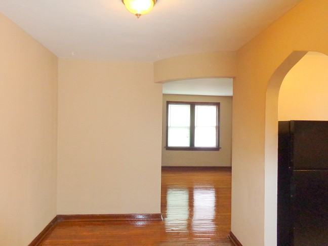 4112 S Compton Ave #4112 - Photo 7 of 12