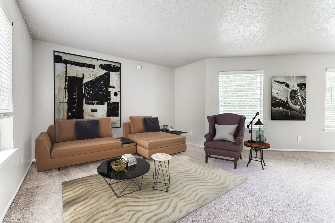 z-072823-Shadow Ridge - Photo 2 of 32