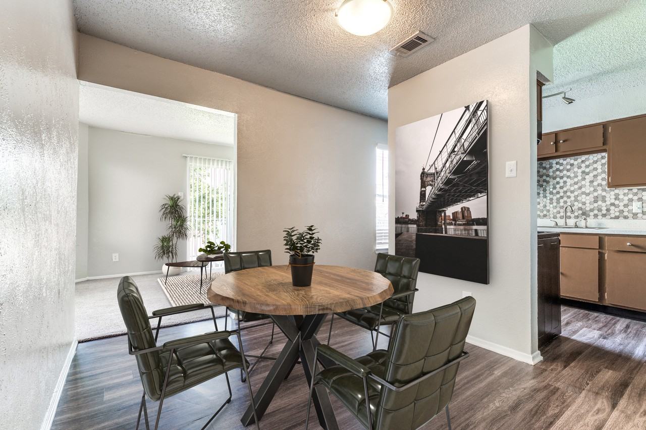 z-072823-Shadow Ridge - Photo 6 of 32