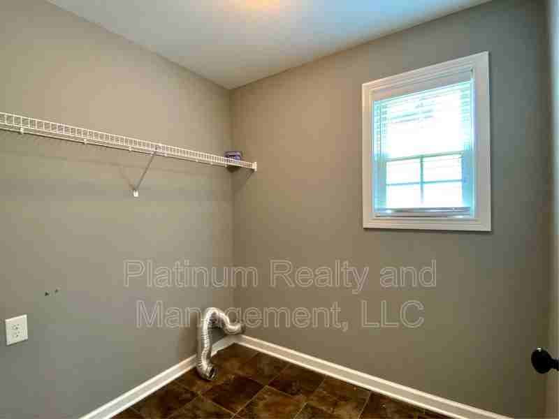 3770 Windmill Dr #NA - Photo 3 of 15