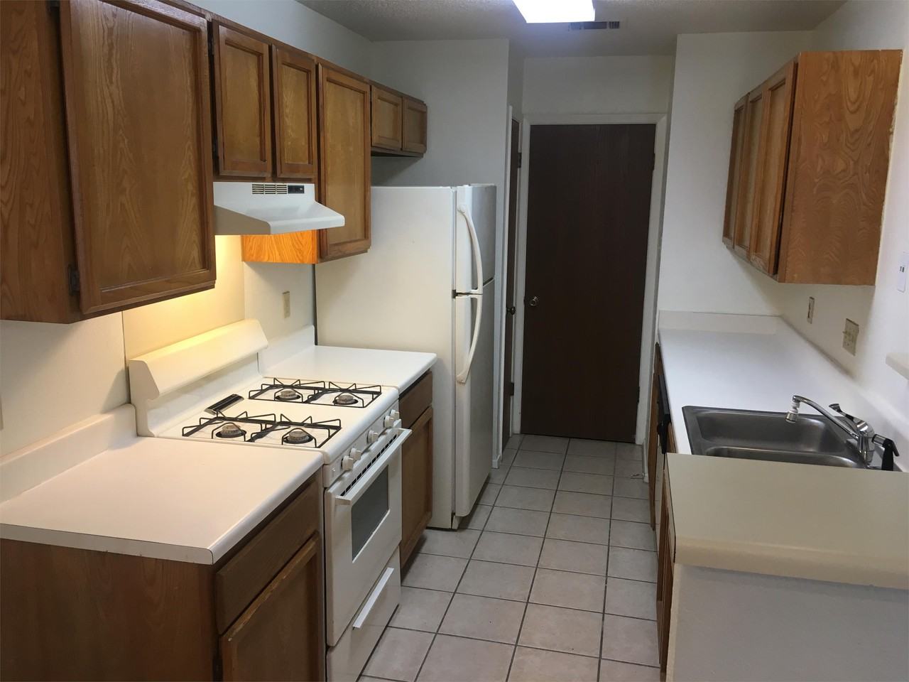 8117 W Gate Blvd #B - Photo 3 of 12