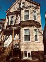 featured image of 1730 W Nelson St #CH
