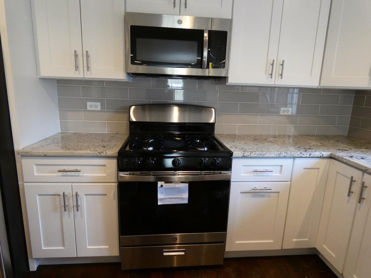 1730 W Nelson St #CH - Photo 7 of 45