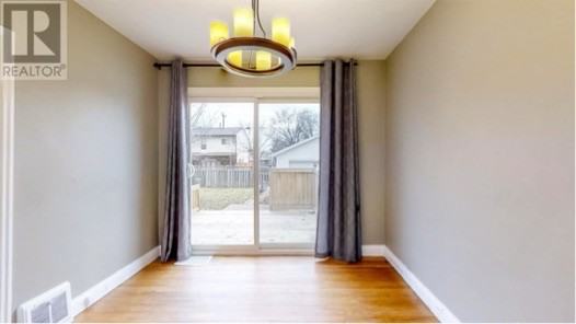 530 Davis St #1 - Photo 3 of 17