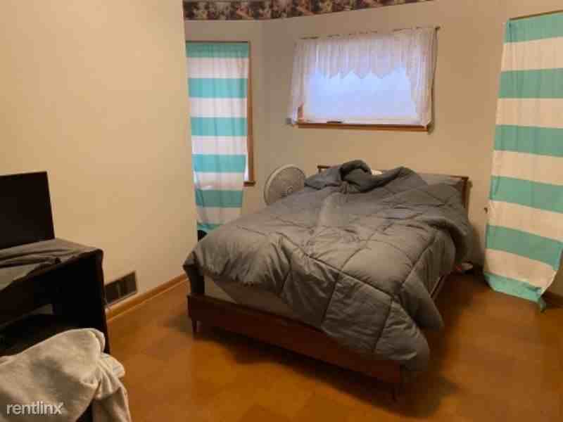 1003 4th Ave - Photo 3 of 16