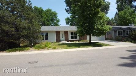 3630 Arctic Fox Dr - Photo 2 of 19