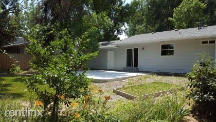 3630 Arctic Fox Dr - Photo 3 of 19