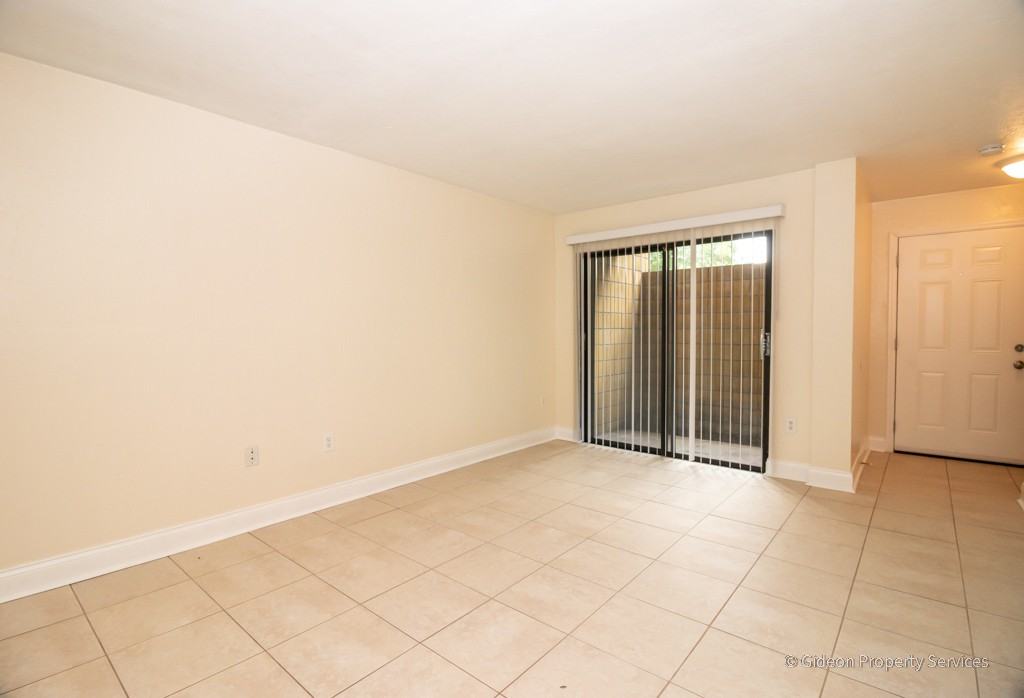 717 Sw 68Th Ter - Photo 2 of 16