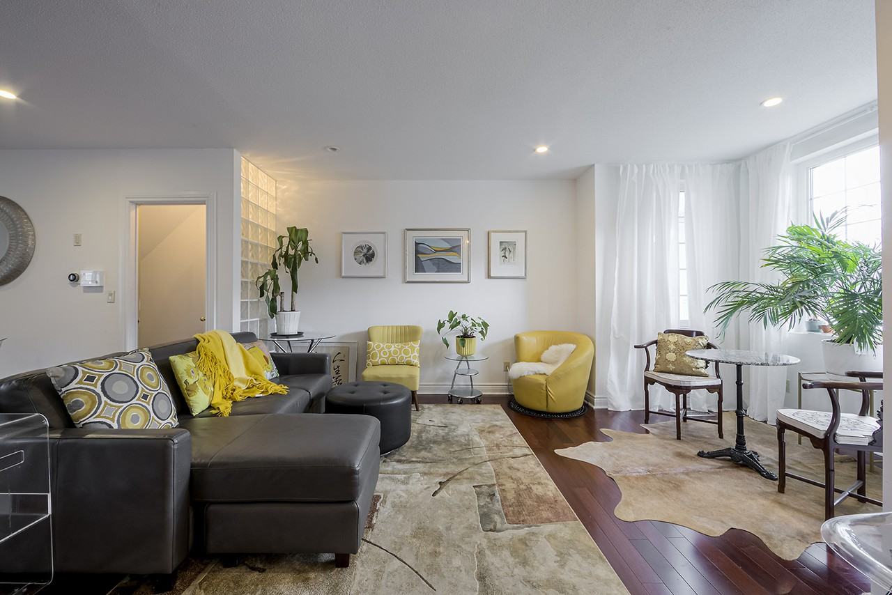 302 Euclid Ave - Photo 3 of 37