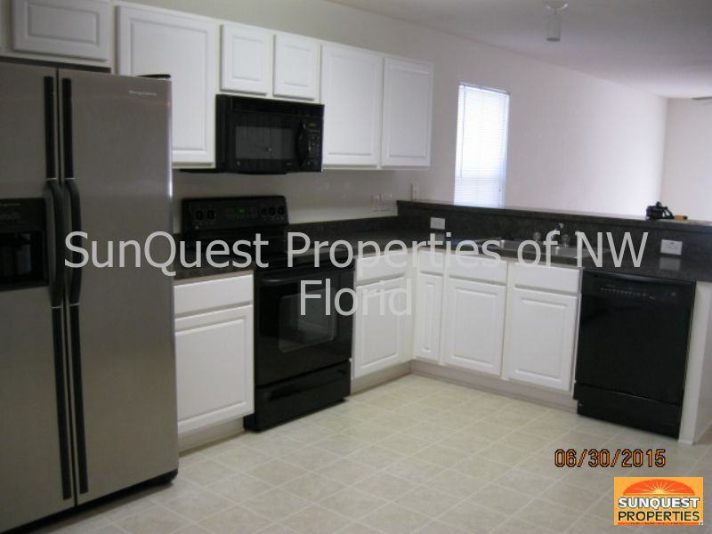 10560 Wilderness Ln - Photo 3 of 10