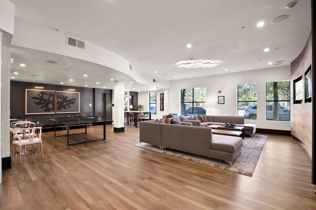 Tribeca - Photo 3 of 12