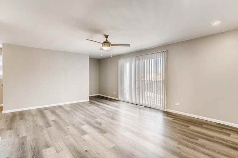 7927 163rd Ct - Photo 3 of 13