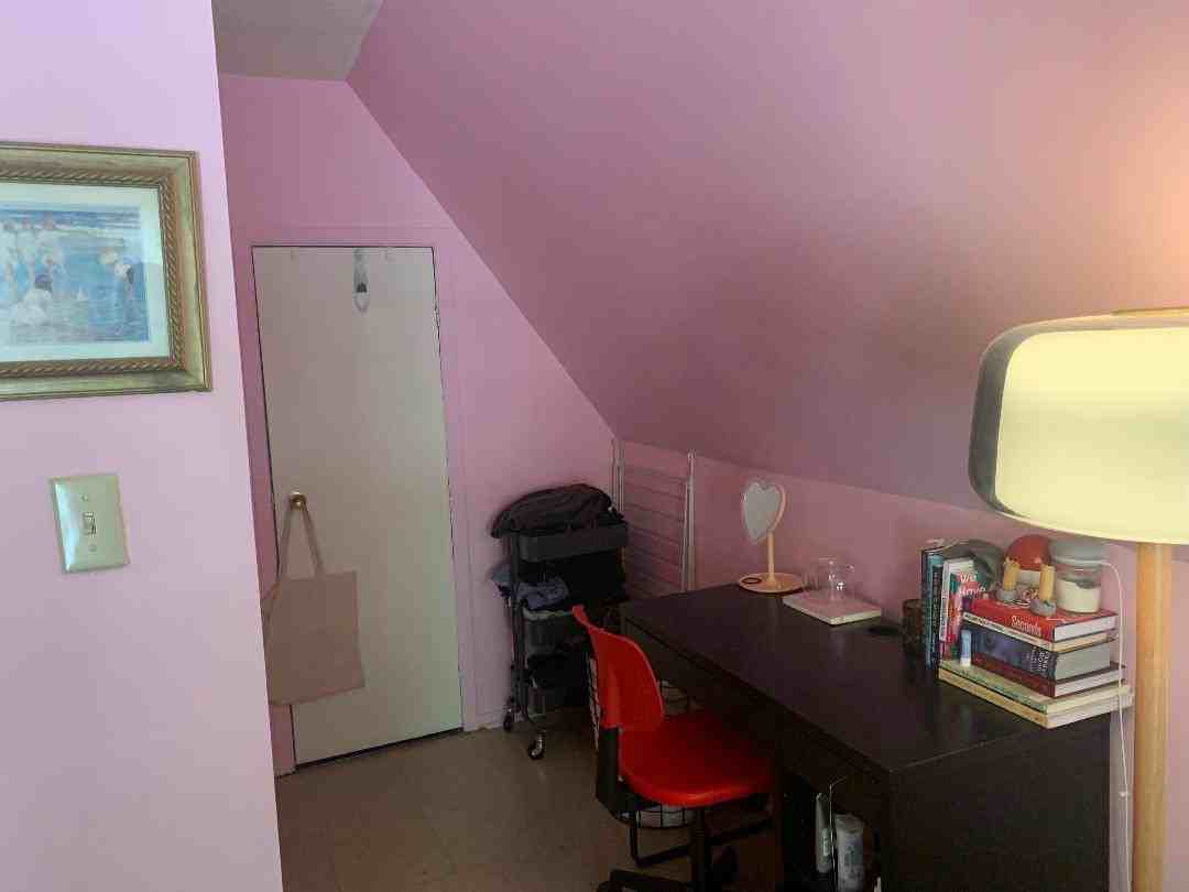 263 Dundas Street East - Photo 3 of 9