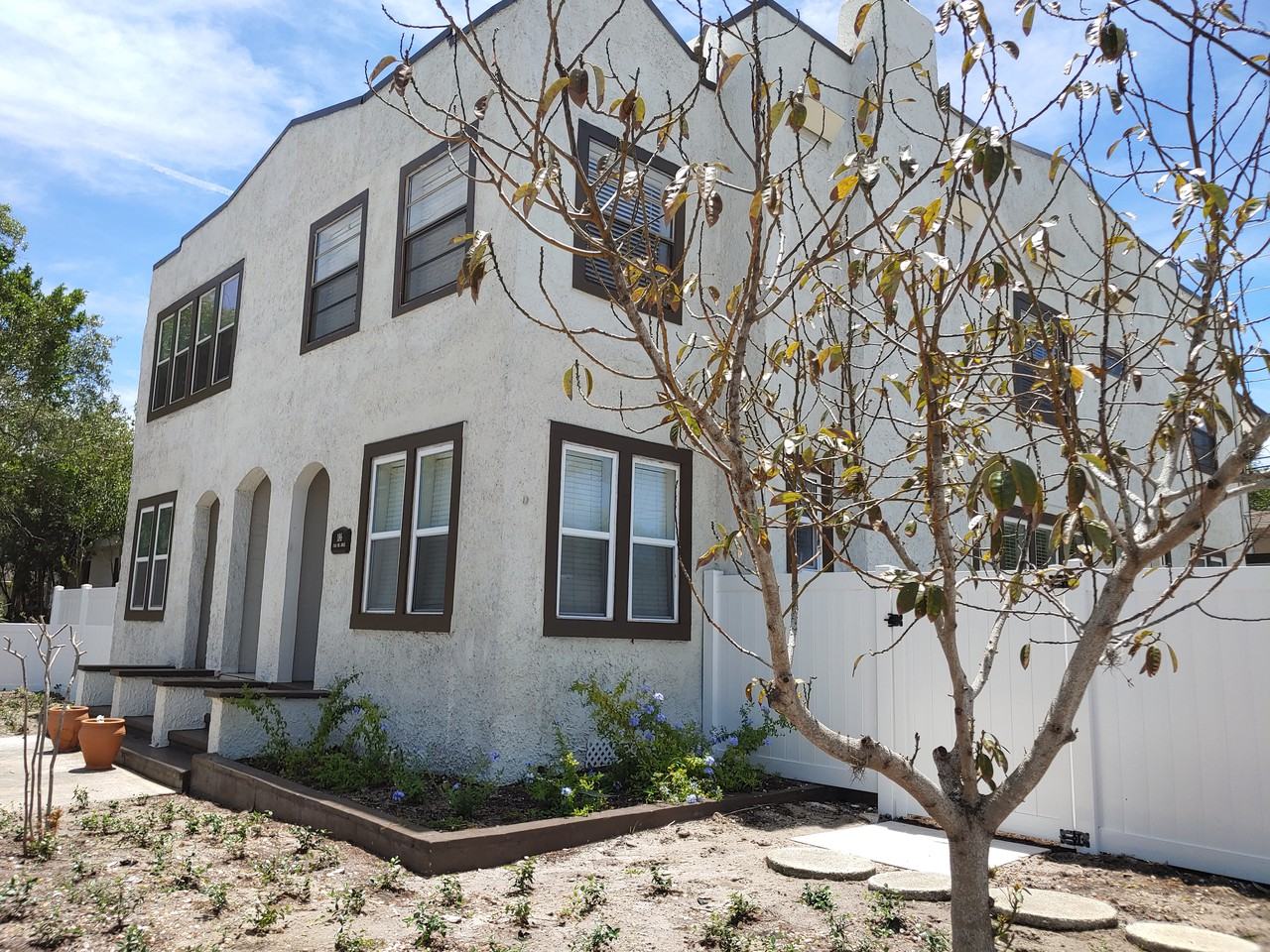 186 22nd Ave N #1, St. Petersburg, FL 33704 - Photo 2 of 10