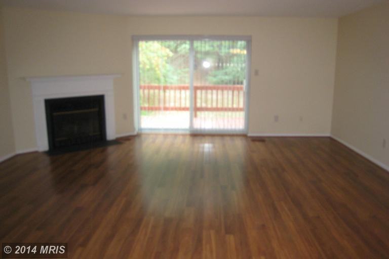 8 Victoria Falls Ct - Photo 2 of 14