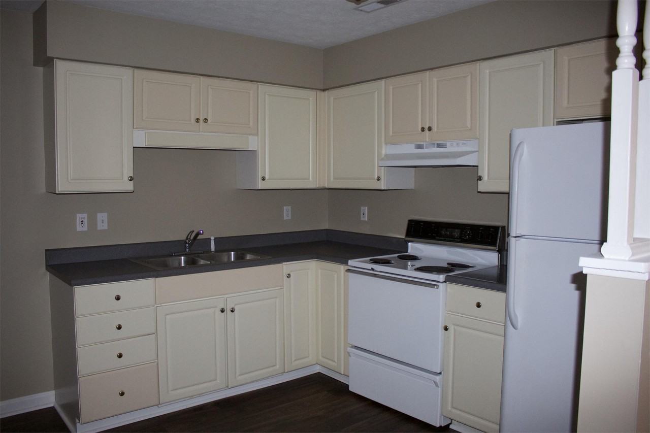 2469 3rd Avenue #102 - Photo 5 of 13