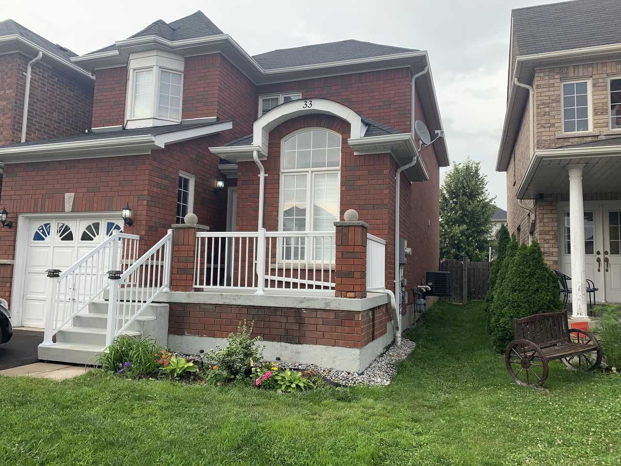 33 Chatterson Street - Photo 3 of 29