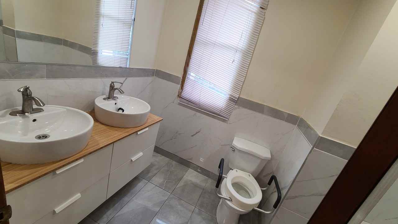 St Urbain - Photo 3 of 35